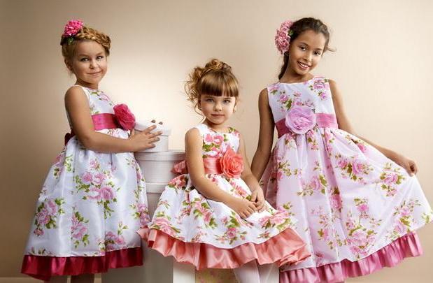 Как выбрать нарядное платье для девочки