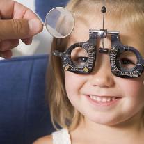 Признаки проблем со зрением у ребенка