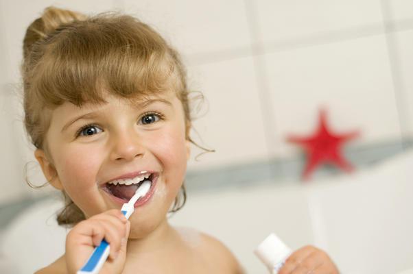 Семь мифов о гигиене молочных зубов у детей