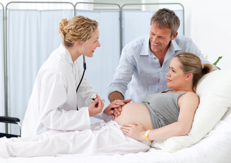 Беременность при миоме матки. Опасно ли?