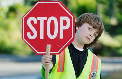 Безопасность ребенка по дороге в школу и домой