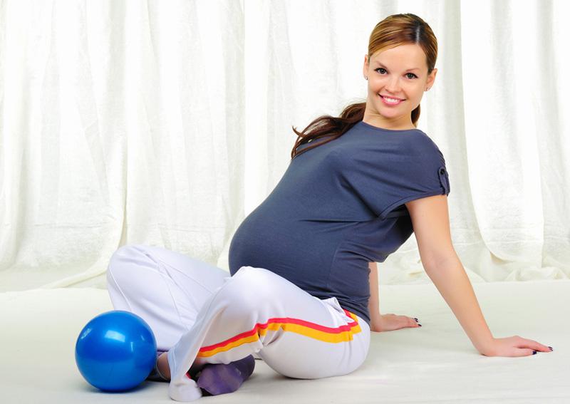 Как выбрать спортивную одежду для беременных