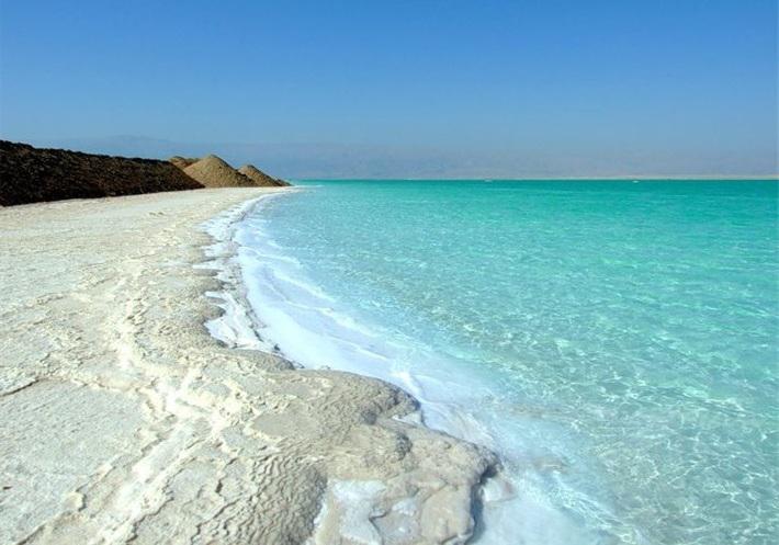 Польза косметики Мертвого моря