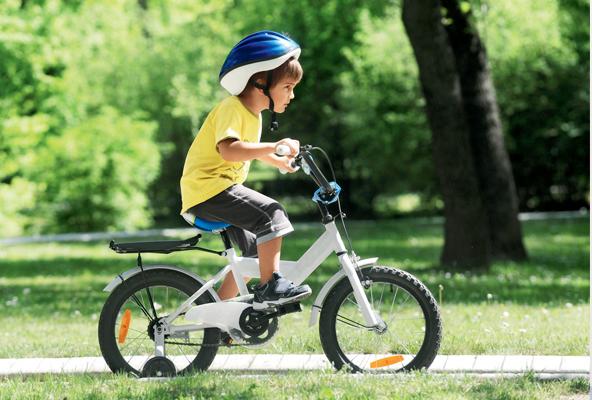 Как выбрать велошлем для ребенка