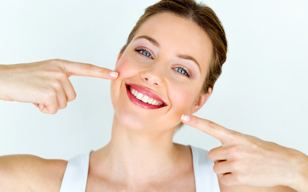 Польза и вред отбеливания зубов