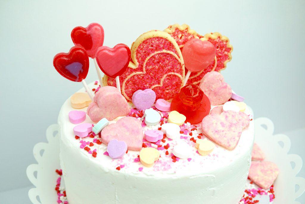 Торт на День Святого Валентина: идеи оформления