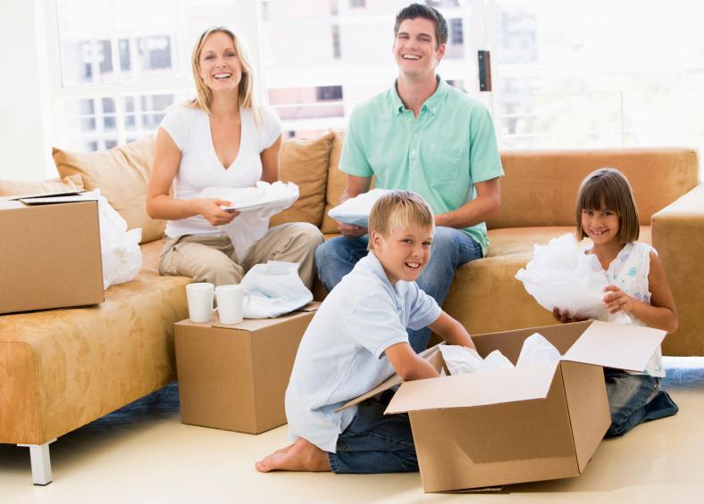 Как организовать переезд с ребенком в новую квартиру