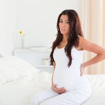 Как облегчить боль в пояснице при беременности