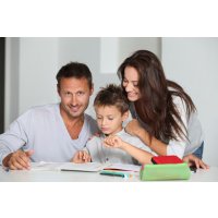 Как правильно помогать ребенку делать домашнее задание