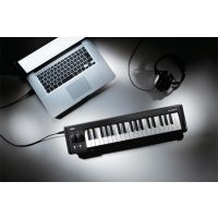 Как выбрать MIDI-клавиатуру