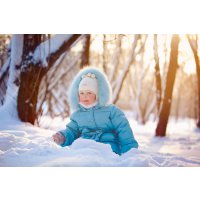 Согреет ли детский зимний комбинезон в холодную погоду